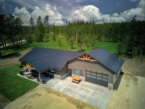 Exterior - JoJo's Cabin Deadwood 1 Level 4 Bedroom all king beds (Deadwood)