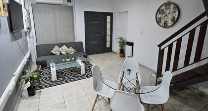 Duplex Dorrego, a 400m de Cuidad de Mendoza