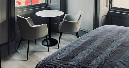 Room in the Borders - 1 Sime Place