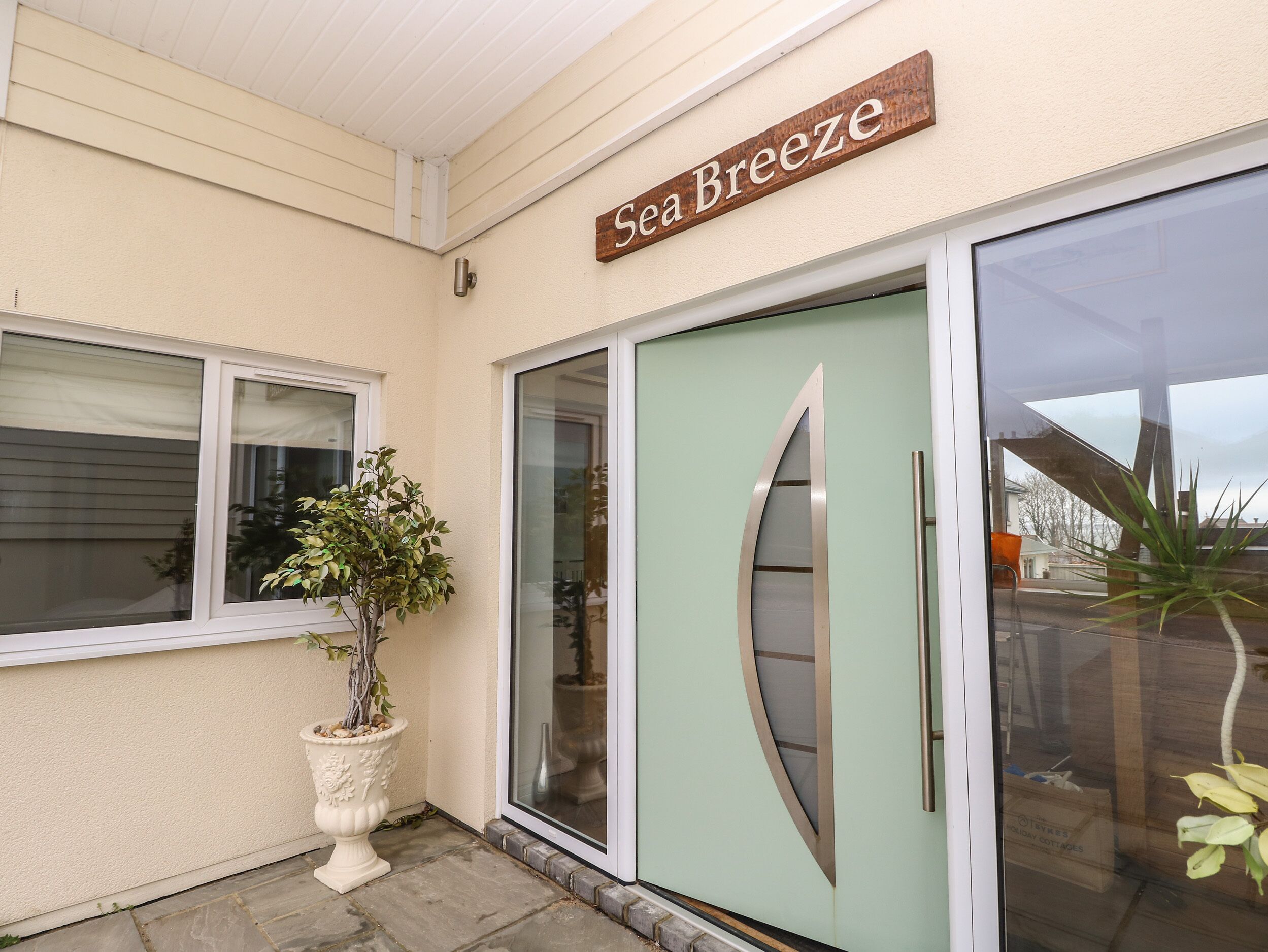 Cottage | Property grounds