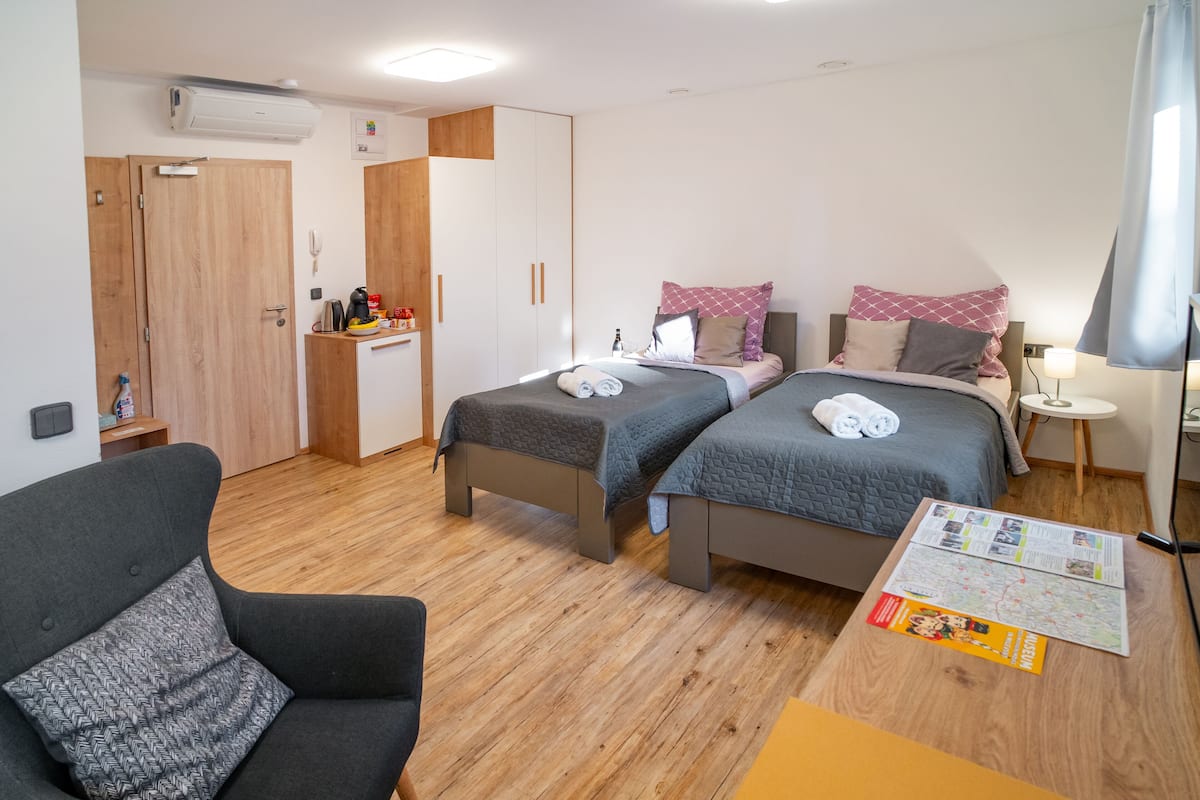 Quarto casal ou duplo luxo (Number 2) | Frigobar, cofres nos quartos, cortinas blackout