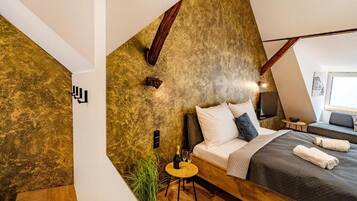 Deluxe Double Room (Number 7) | Minibar, in-room safe, blackout drapes, iron/ironing board