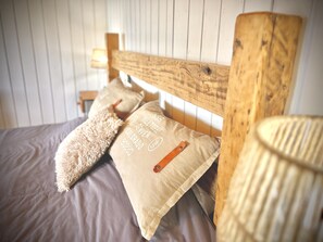 Panoramic Cabin, 1 Bedroom, Lake View, Lakeside (H58) | 1 bedroom, premium bedding, down comforters, pillowtop beds - Amazing Cabin on the Shore of Lake Moreno H58 by Apartments Bariloche (San Carlos de Bariloche)