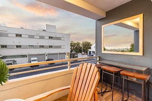 Property grounds - Clifton Studio 104 - Studio Apartment, Sleeps 2 (Cape Town)