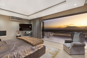 4 chambres, Wi-Fi gratuit, draps fournis