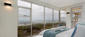 Blueview on Silversand