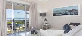 Big Bay Beach Club 21