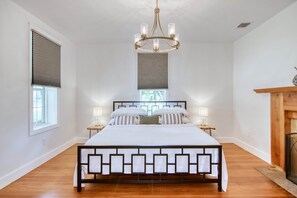 3 bedrooms, WiFi, bed sheets