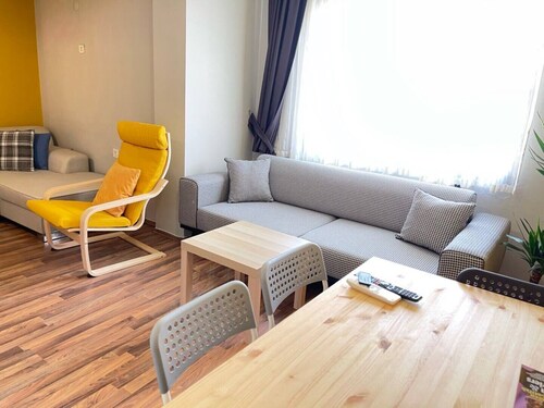 TOP LOCATION-Sea View & City Center & Pedestrian St.