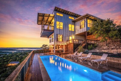 SKYHOUSE Canyon Lake: Private Pool and Lake Views