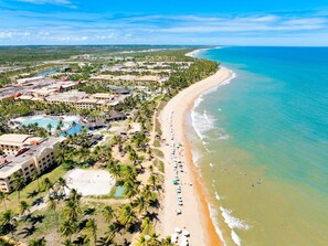 Vila | Pantai | Pantai di sekitar dan bar pantai