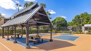 Sportplatz
