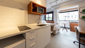 Ảnh chưa phân loại, 5 trong số 130 ảnh, nút