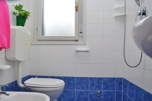 Doccia, bidet