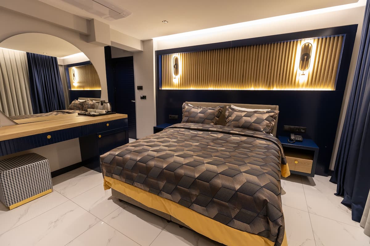 Luxury Room