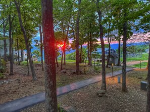 Property grounds - Premiere Two bedroom getaway Slope Side Wintergreen Resort Condo (Wintergreen)