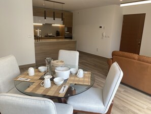 Dining - ֎ ǀ Modern apartment as five-star hotel in Miraflores (Miraflores)