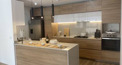 Modern apartment as five-star hotel in Miraflores