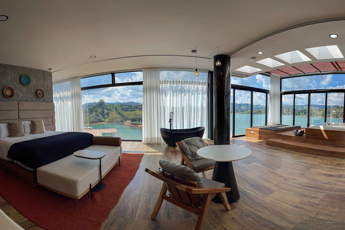 Presidential Room