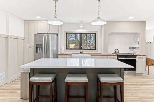 Quiet Rural Escape – Updated Home on 2 Acres w/ Fire Pit