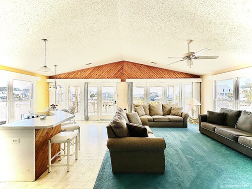 Waterfront Canal-Front Home w/ Private Dock, Boat Lift  Walk to Beach 3BR/3BA