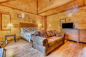 5 bedrooms, free WiFi, bed sheets