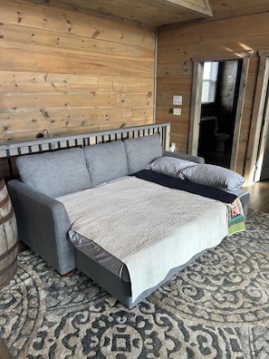 Interior - Luxury 3-story cabin! MTN Views Hot Tub, Game Room, Fire Pit, Book Fall Now! (Gatlinburg)