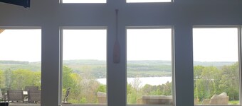 The Cabin At Keuka Lake-Great Views overlooking the Lake!