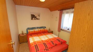 1 habitación, wifi gratis y ropa de cama