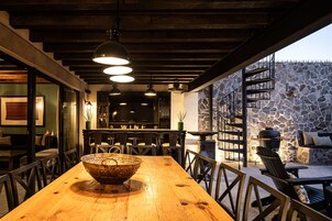 Exclusive House | Terrace/patio