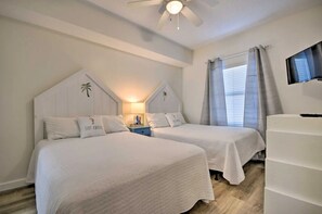 2 bedrooms, iron/ironing board, free WiFi, bed sheets