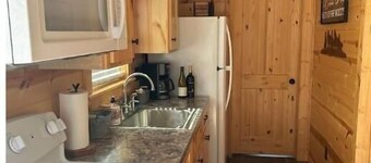 Down Horn Ranch-Raylee cabin