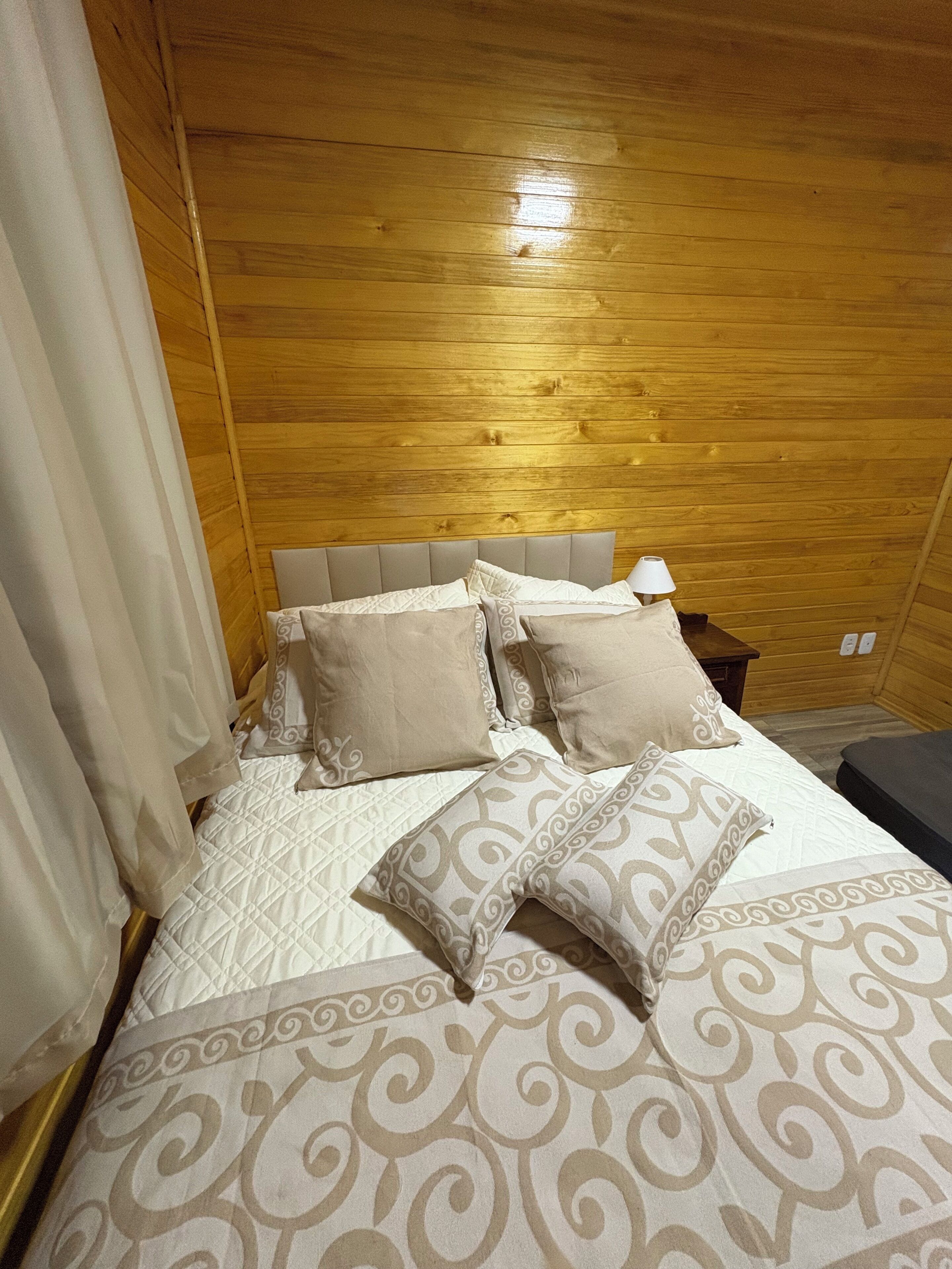 1 habitación, sábanas de algodón egipcio y ropa de cama de alta calidad 