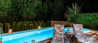 Villa Anita - Five Bedroom Villa with Swimming pool