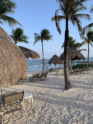 Beach - Grand Luxxe AAA Diamond Luxury Resort 2 BR, 2+BR, with 2 for 1 golf/spa package (Nuevo Vallarta)