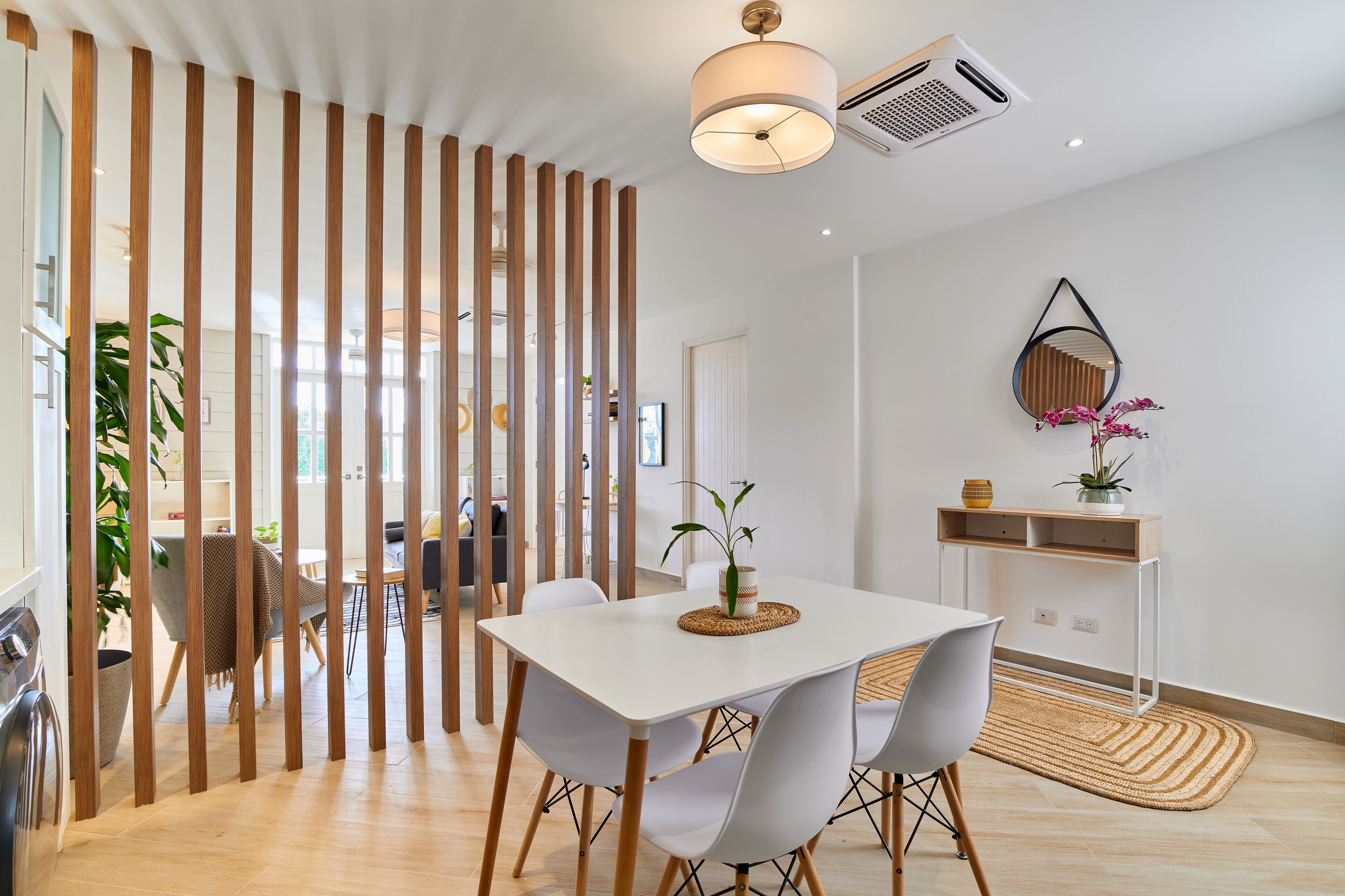 Apartamento Deluxe | Servicio de comidas en la habitación