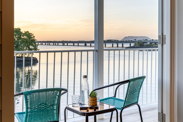 Deluxe Apartment | Terrace/patio - Comfy Love Nest w/ Private Pacific View (Panama City)