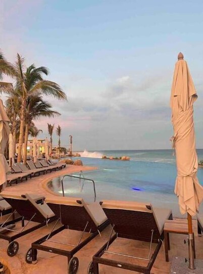 Penthouse 3 Bed Oceanfront Suite