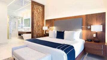 3 slaapkamers, een kluis op de kamer, een bureau