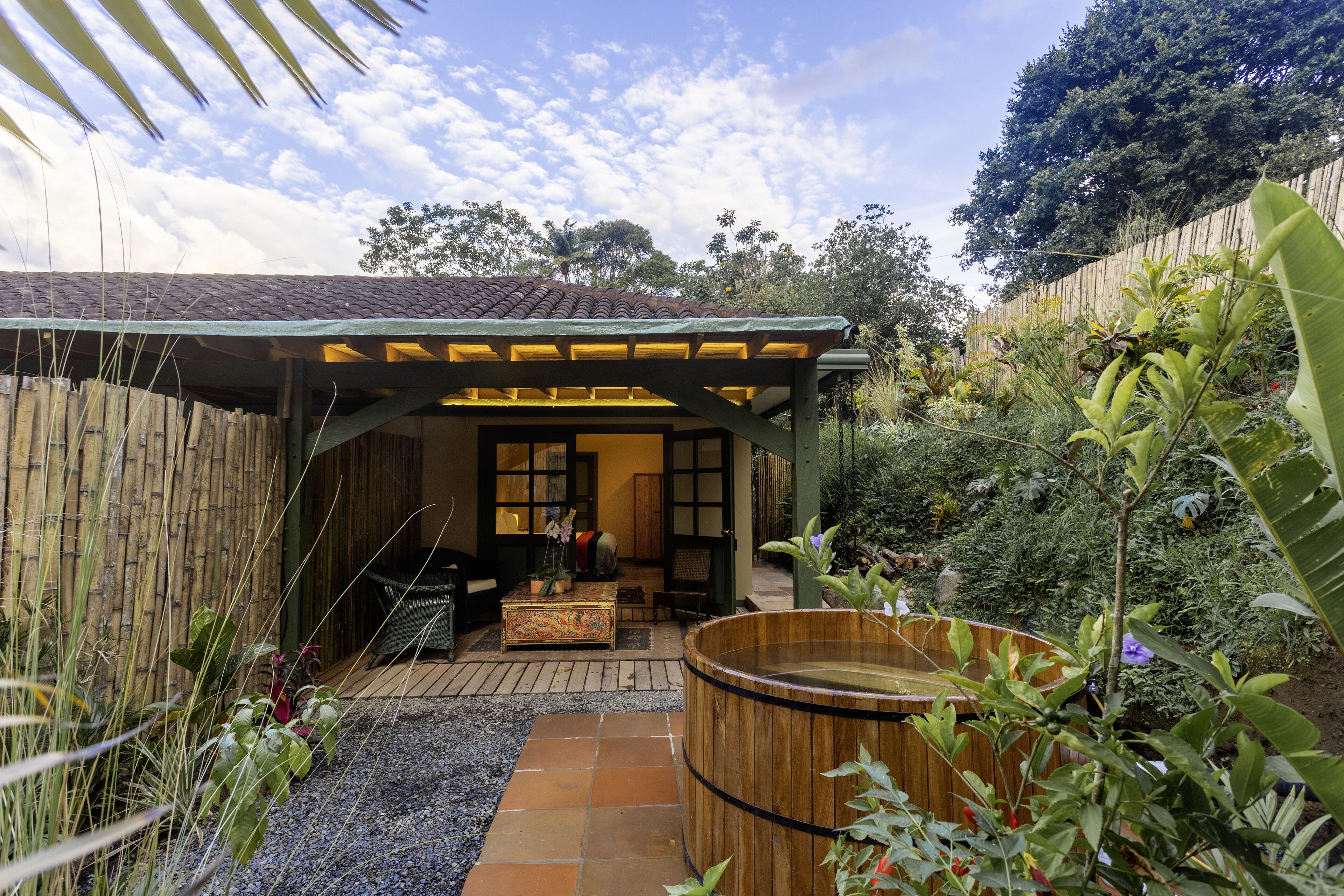 尊榮套房 | 客房內保險箱、獨特裝潢、布置獨特、免費無線上網