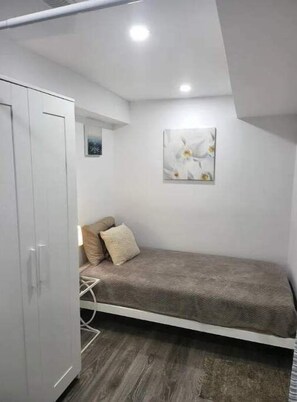 1 Schlafzimmer, Schreibtisch, Bügeleisen/Bügelbrett, kostenloses WLAN