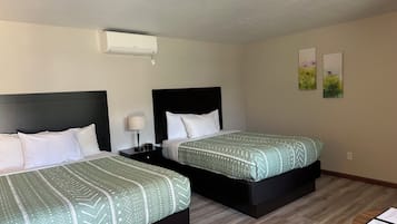 2 Queen (Ground Floor) | Individualmente decorados, individualmente mobiliados, cortinas blackout