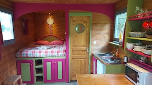 1 bedroom
