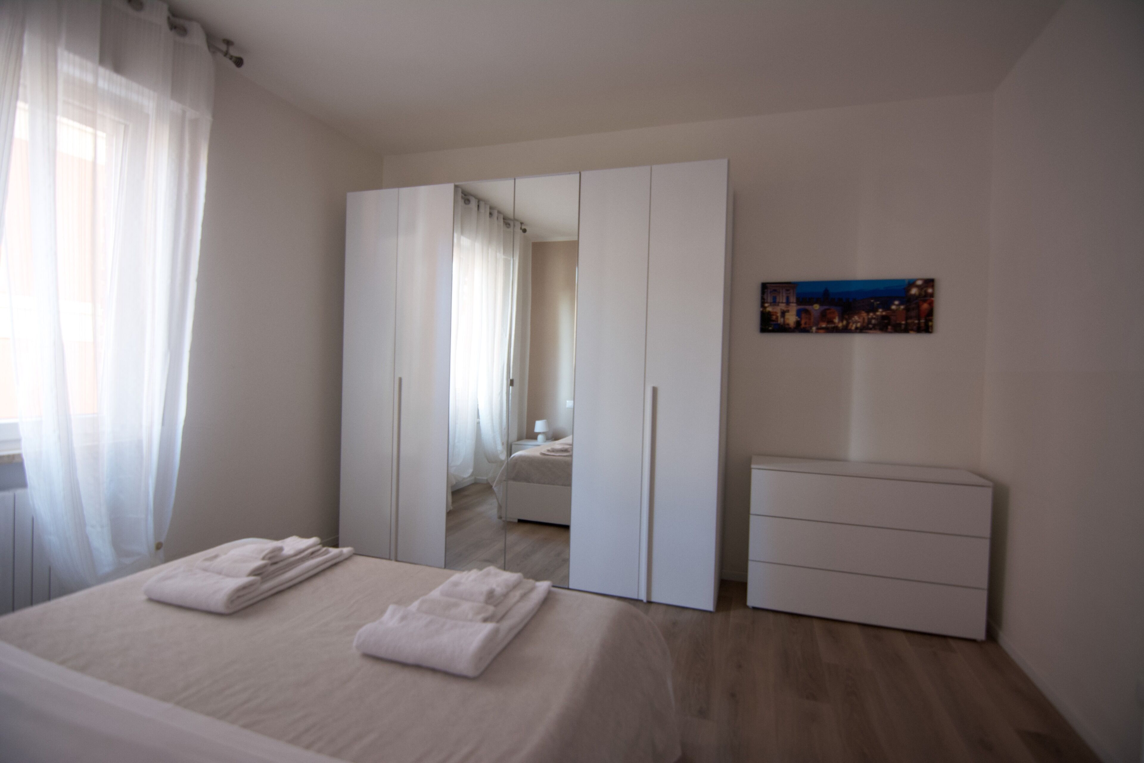 1 slaapkamer, een strijkplank/strijkijzer, wifi, beddengoed