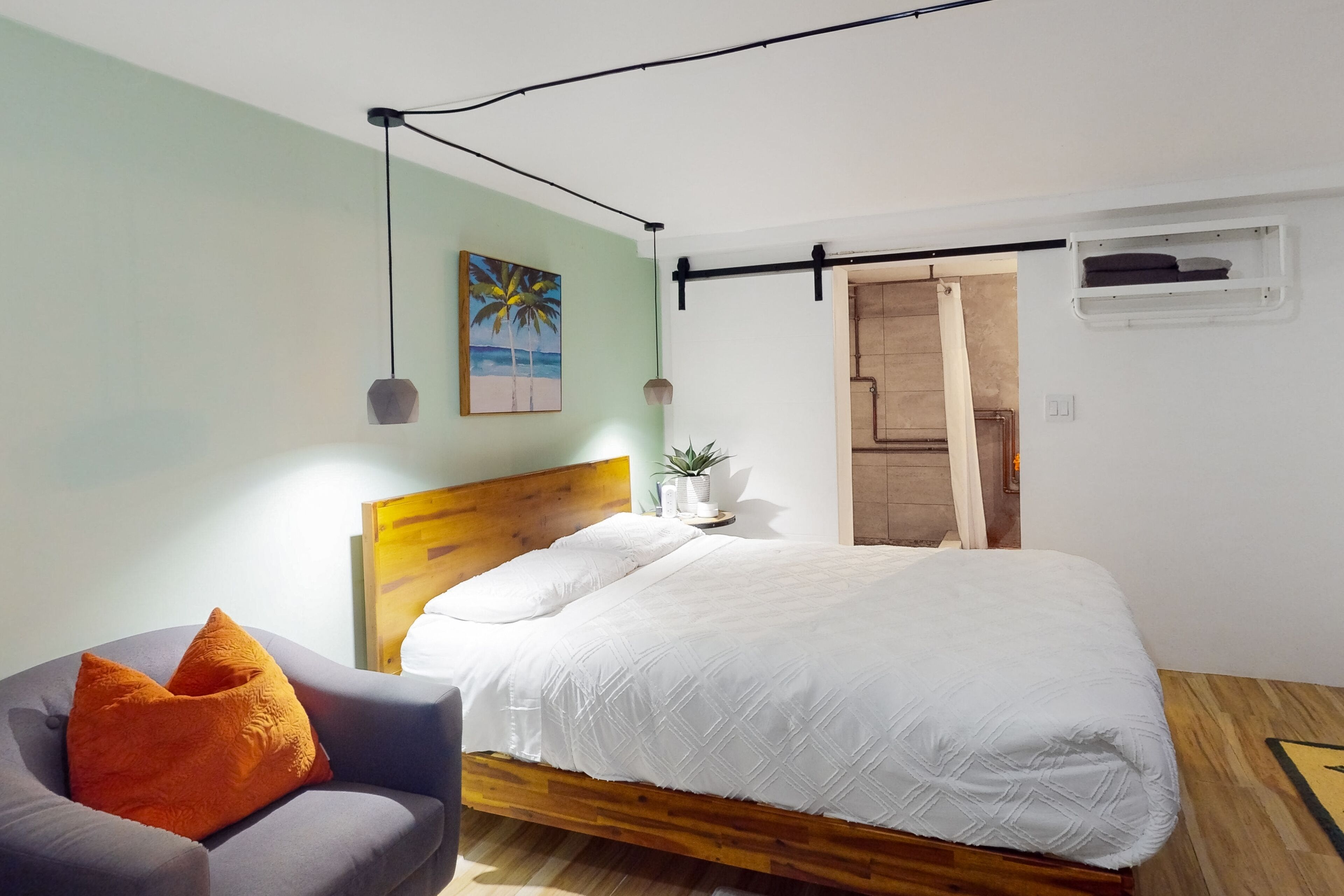 Accès Internet, draps fournis