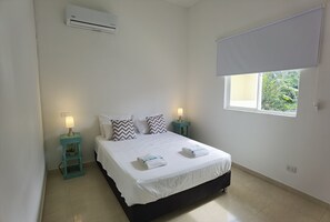 2 soverom, strykejern/-brett, wi-fi og sengetøy