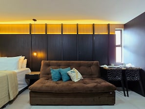 Basic Apartment | Living area | TV - Summer Flat by Hosppedar (Cabedelo)