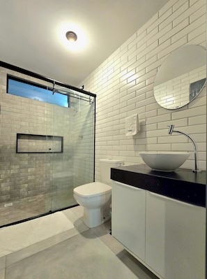 Studio | Bathroom - Summer Flat by Hosppedar (Cabedelo)