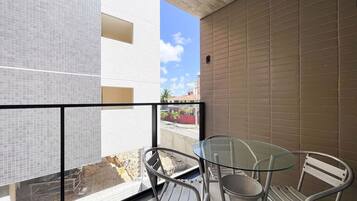 Basic-Apartment | Speisen im Freien