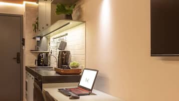 Apartamento básico | Cozinha privada | Frigobar